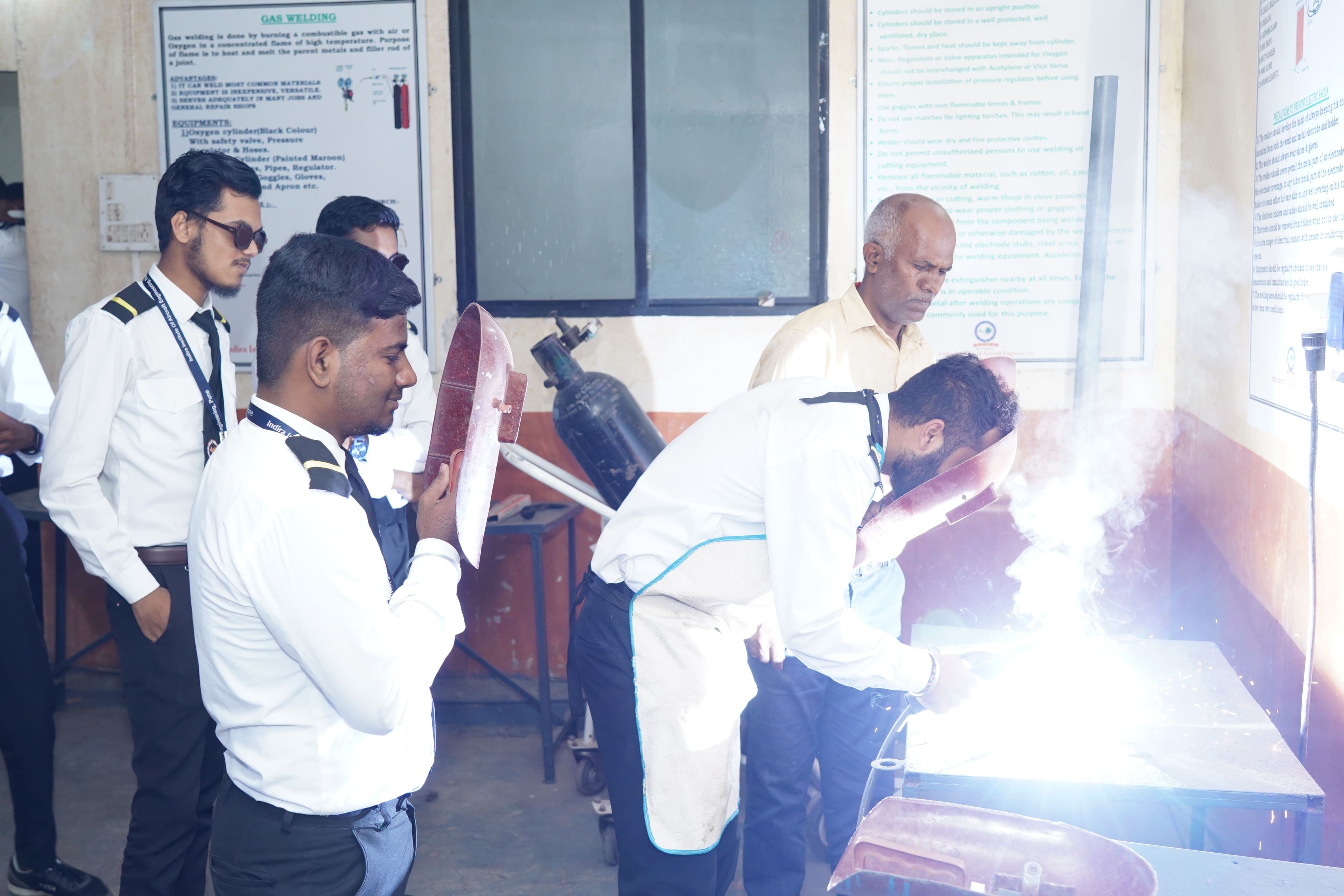 Indira Institute of Aircraft Engineering Faculty and Library photo 3